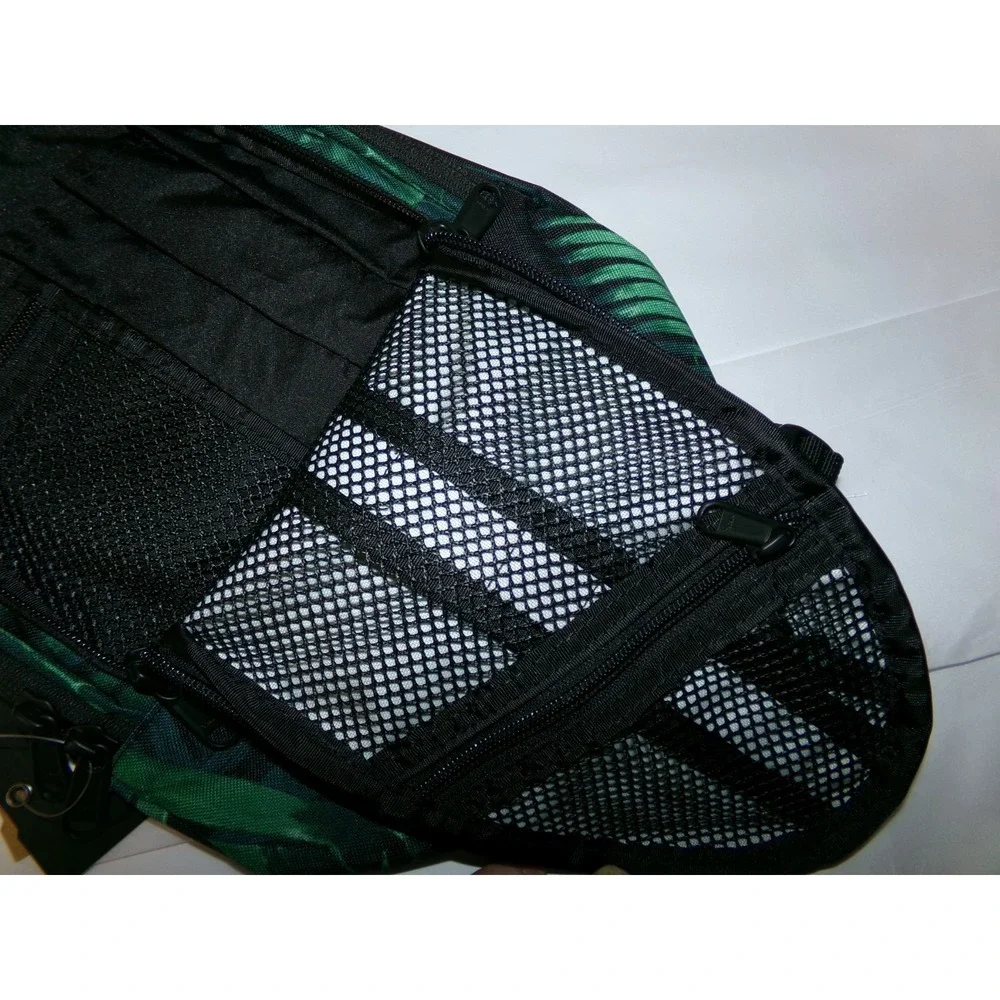 UNISEX DAKINE 6.5L COSMO BACKPACK~GREEN‎ / TROPICAL~NWT